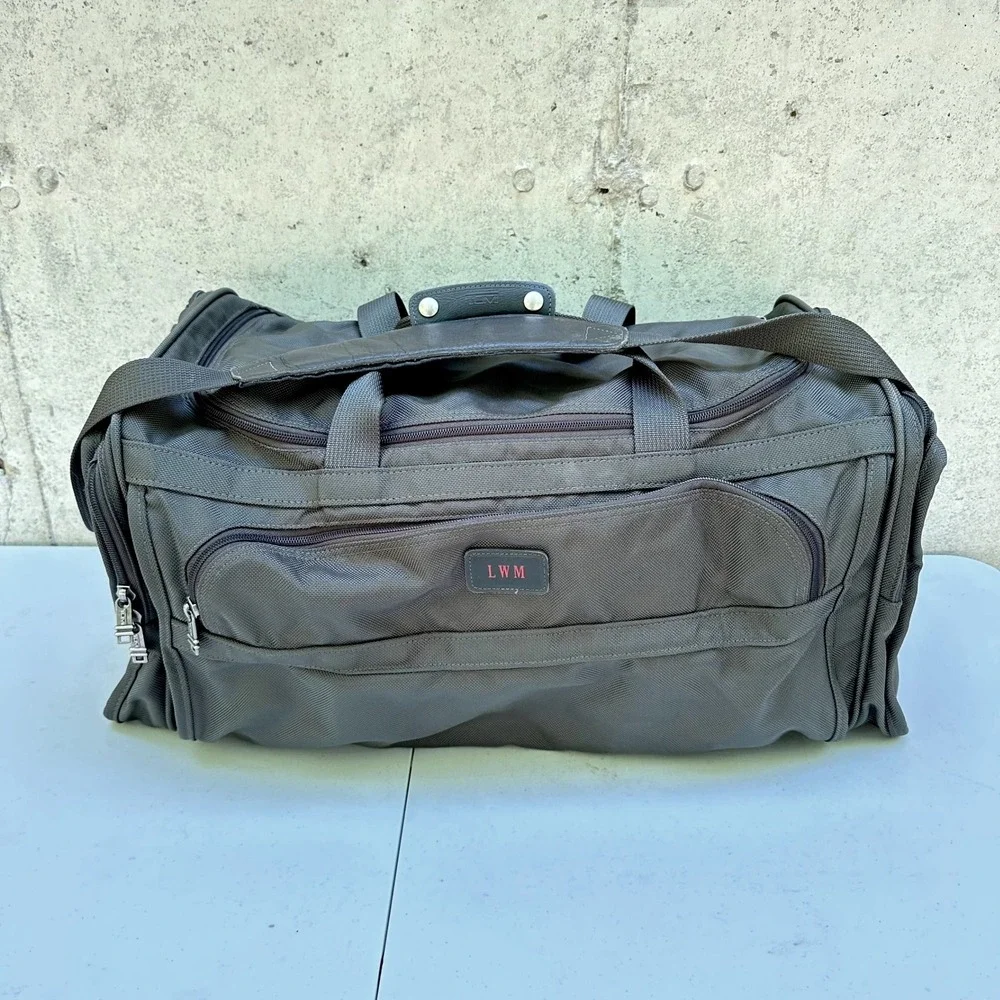 Tumi Large Duffel Bag Alpha Ballistic‎ Nylon Green Travel Weekender Monogrammed
